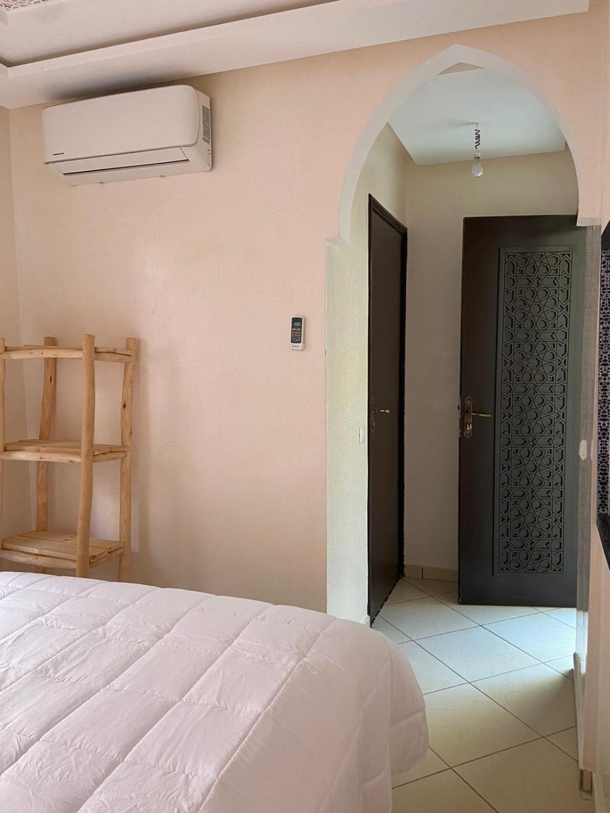 Private Riad 3Ch Salon, Terrasse Avec Jacuzzi , A Jemaa El Fna 마라케시 외부 사진