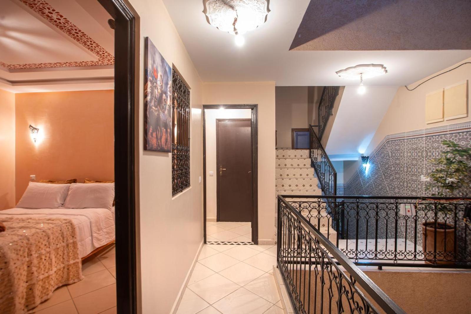 Private Riad 3Ch Salon, Terrasse Avec Jacuzzi , A Jemaa El Fna 마라케시 외부 사진